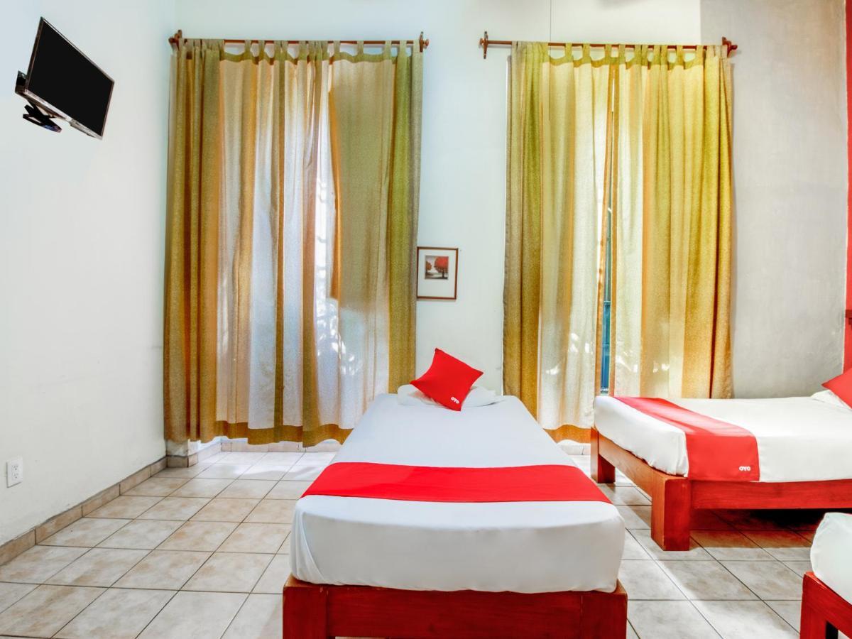 Oyo Hotel Posada Garibaldi Guadalajara Extérieur photo