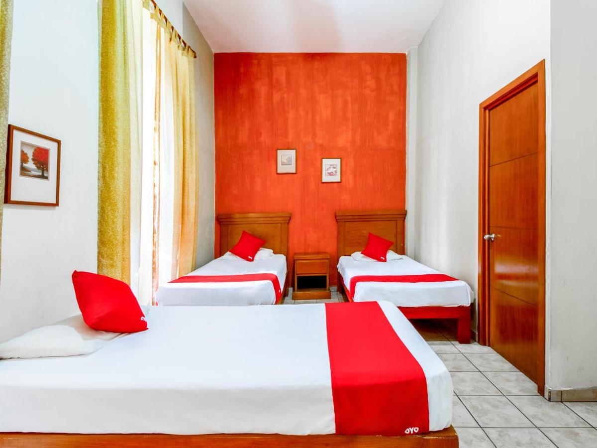Oyo Hotel Posada Garibaldi Guadalajara Extérieur photo