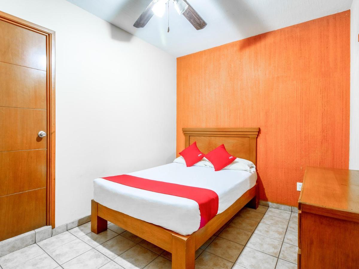 Oyo Hotel Posada Garibaldi Guadalajara Extérieur photo
