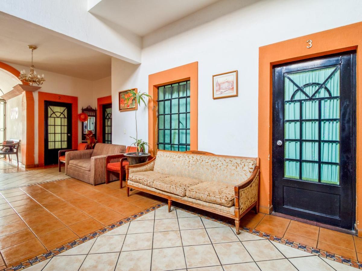 Oyo Hotel Posada Garibaldi Guadalajara Extérieur photo