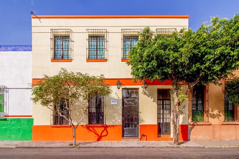 Oyo Hotel Posada Garibaldi Guadalajara Extérieur photo