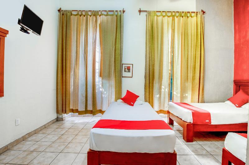 Oyo Hotel Posada Garibaldi Guadalajara Extérieur photo